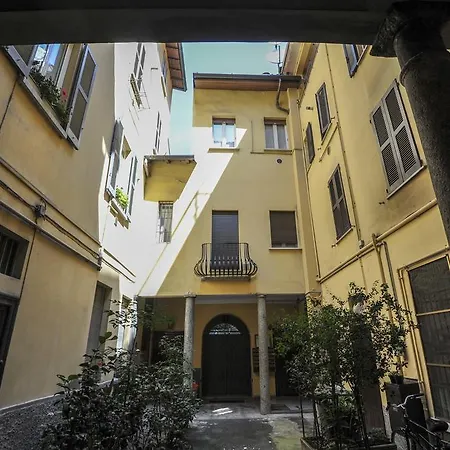 Brera 6 Apartment *