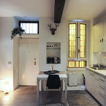 Brera 6 Apartment Milan